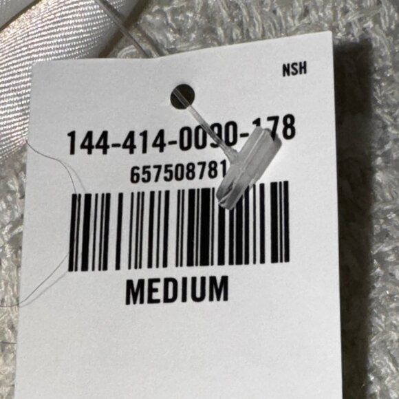 NWT Abercrombie & Fitch Ivory Blazer with Gold Hardware Size Medium - Picture 13 of 14